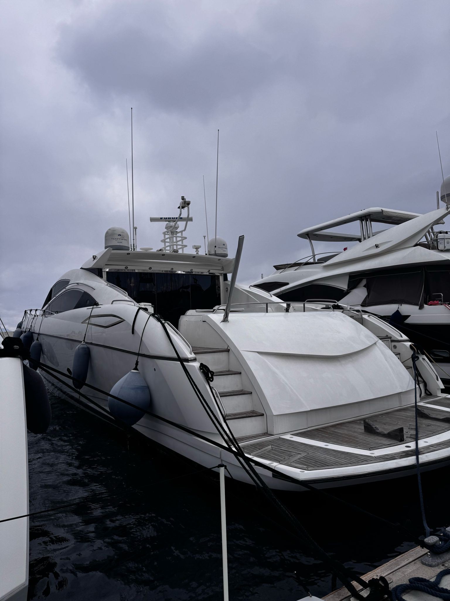 2007 SUNSEEKER PREDATOR 82